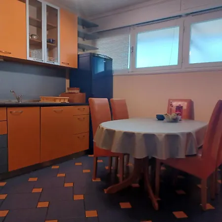 Sunset Delight In Old Town Διαμέρισμα