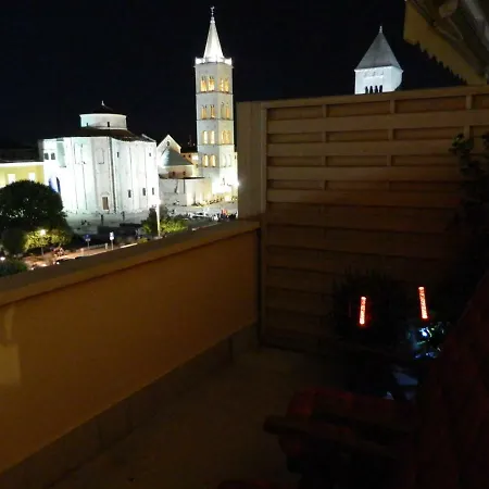 아파트 Sunset Delight In Old Town *