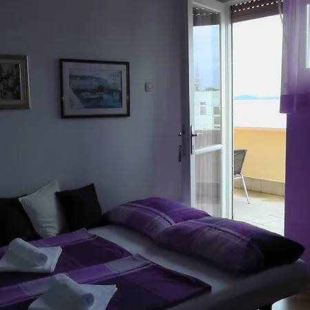 Sunset Delight In Old Town Apartment